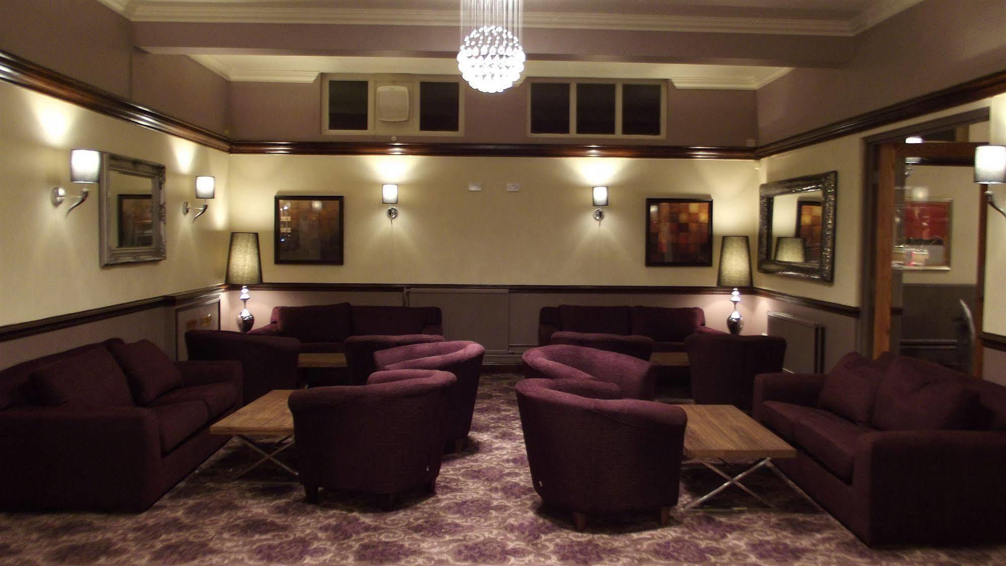 The Raven Hotel Corby Eksteriør billede